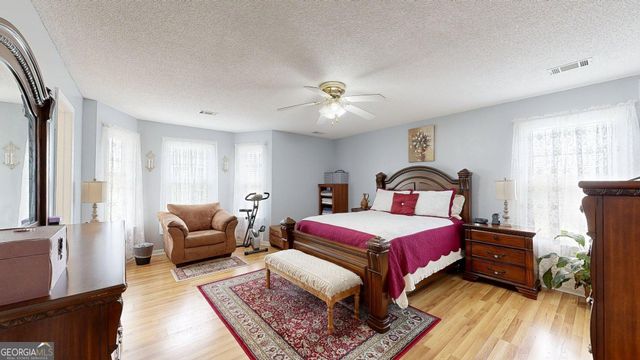 157 Scarlett Ohara Drive, Ailey, GA 30410
