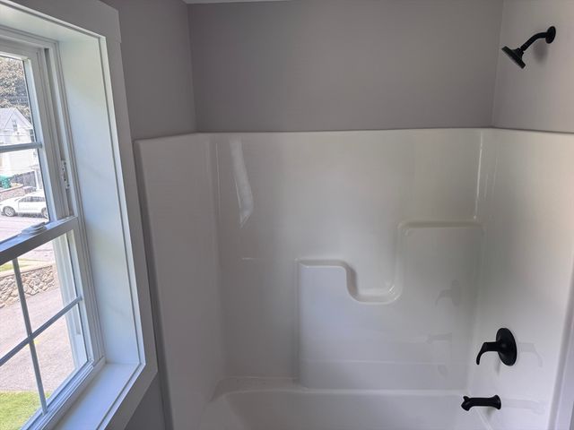 167 S Row Road, Lunenburg, MA 01462