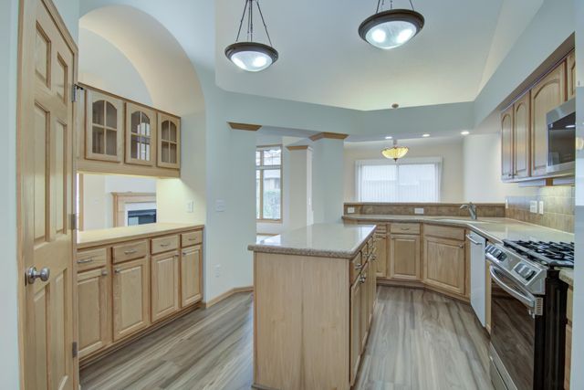 91 Deerwood Court, Hudson, WI 54016