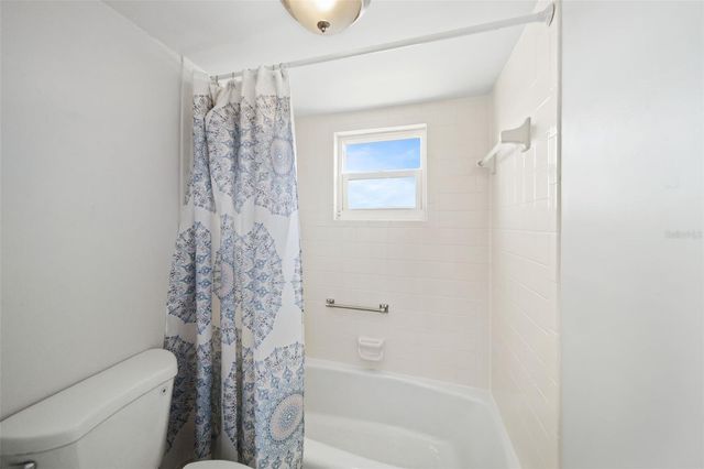 4460 IRONWOOD CIRCLE 301A, Bradenton, FL 34209