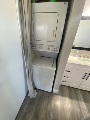 4460 IRONWOOD CIRCLE 301A, Bradenton, FL 34209