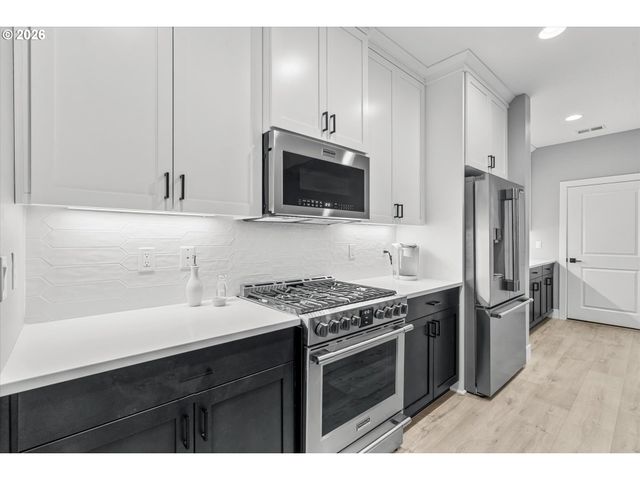 723 Sw 49TH Dr, Gresham, OR 97080