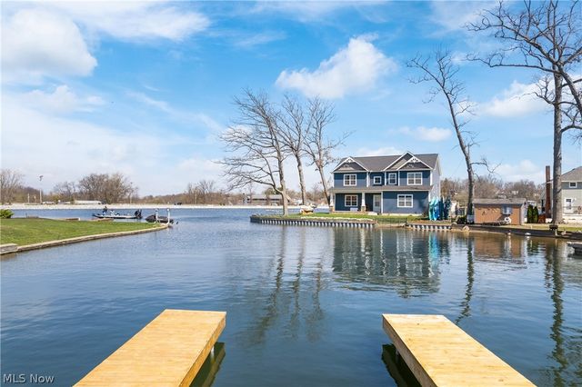 253 Aqua Boulevard, Coventry, OH 44319