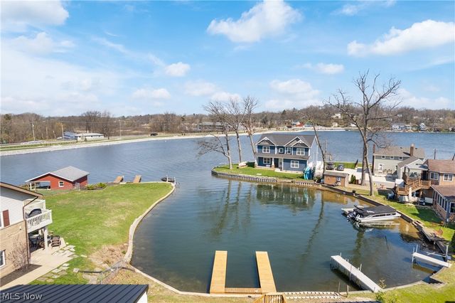 253 Aqua Boulevard, Coventry, OH 44319
