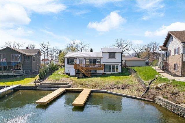 253 Aqua Boulevard, Coventry, OH 44319