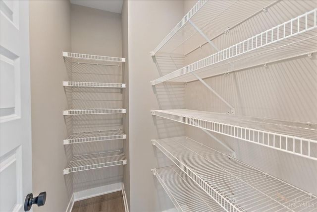 5482 Sheldon Close, Middletown, OH 45005