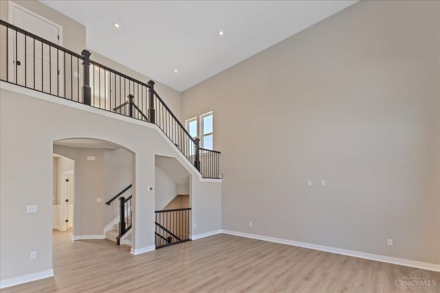 5482 Sheldon Close, Middletown, OH 45005