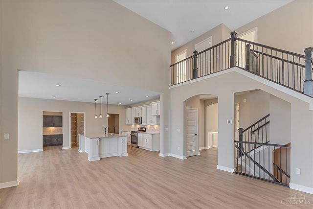 5482 Sheldon Close, Middletown, OH 45005