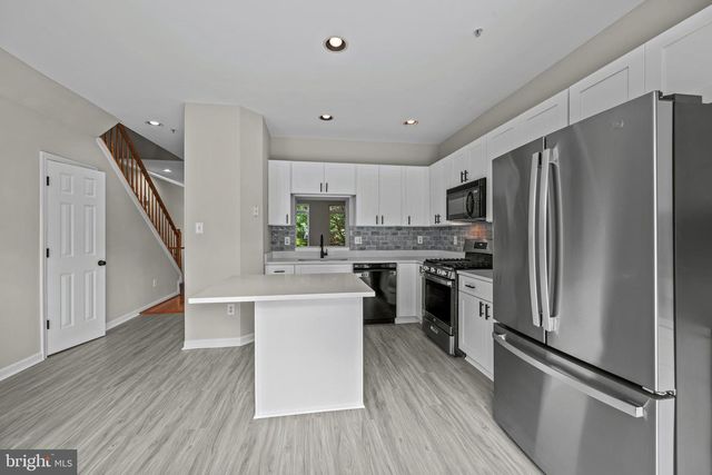7201 SOLAR WALK, Columbia, MD 21046