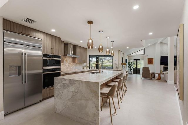 7190 MONTRICO Drive, Boca Raton, FL 33433