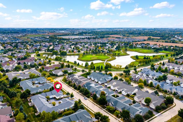 2629 Camberley Circle, Naperville, IL 60564