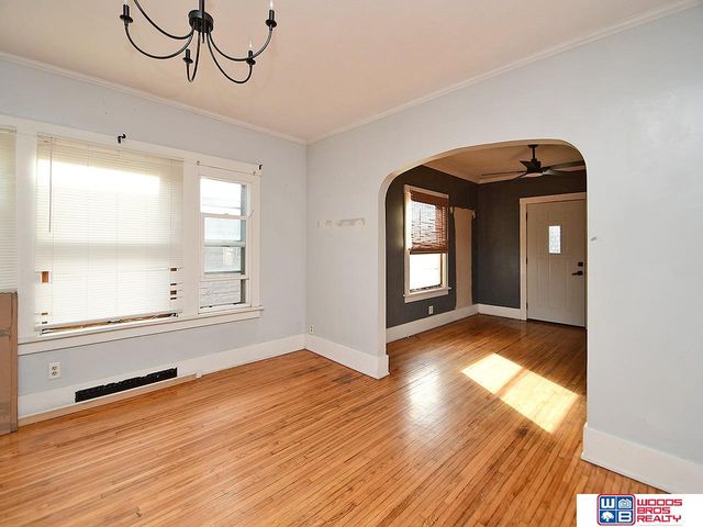 700 S 27th Street, Lincoln, NE 68510