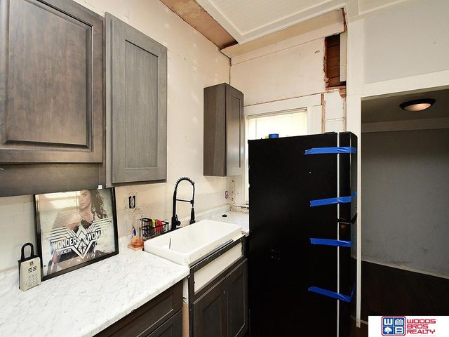 700 S 27th Street, Lincoln, NE 68510