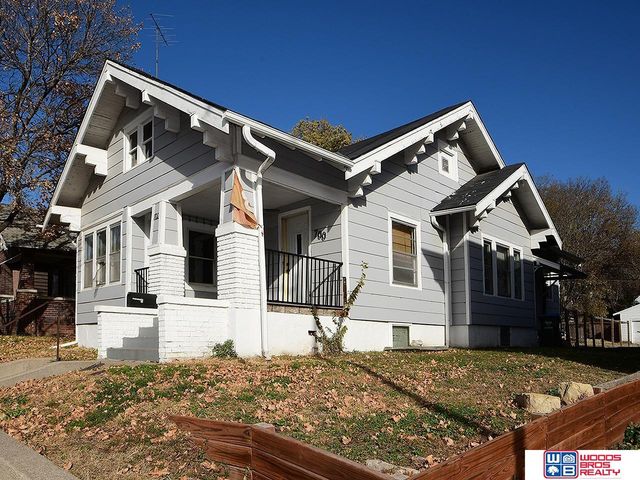 700 S 27th Street, Lincoln, NE 68510