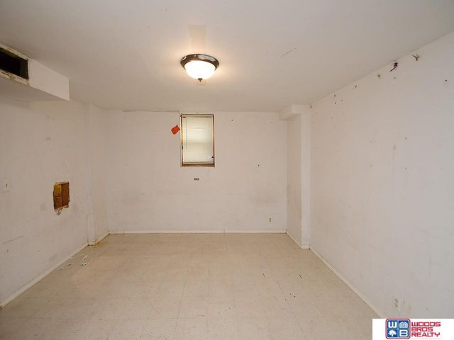 700 S 27th Street, Lincoln, NE 68510