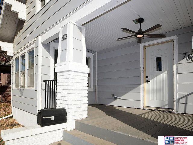 700 S 27th Street, Lincoln, NE 68510