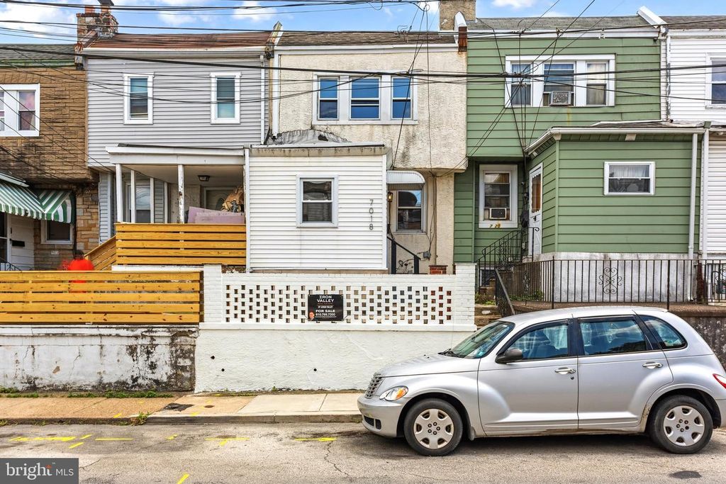 7018 ATLANTIC AVE, Upper Darby, PA 19082