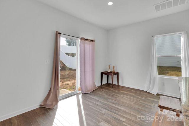 4354 One Mile Way, Charlotte, NC 28215