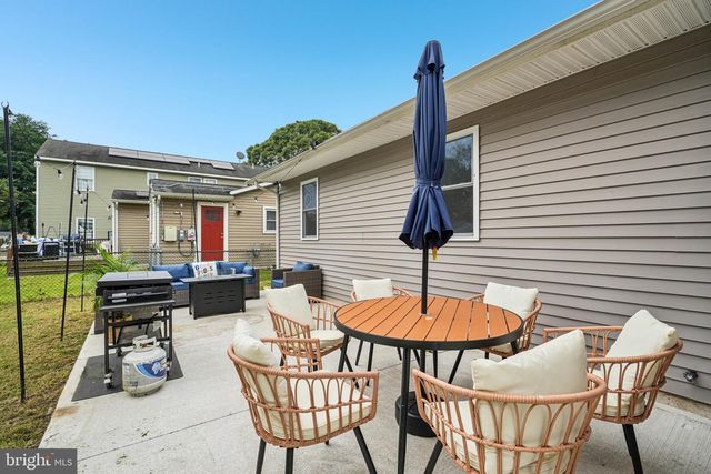 42 FRANKLIN AVE, Villas, NJ 08251