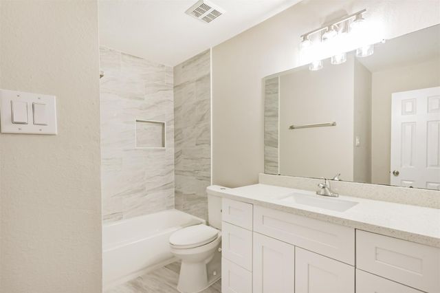 6219 Presidio Drive, Houston, TX 77053