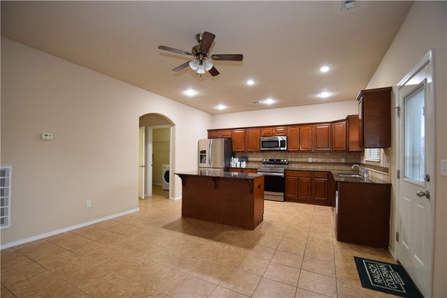 2914 N 14Th Court, Rogers, AR 72758