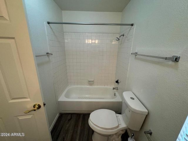 4053 E Woodland Drive, Phoenix, AZ 85048