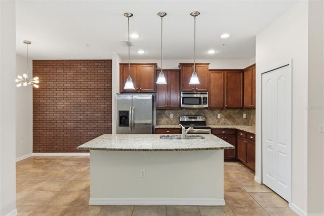 8505 ANDALUCIA FIELD DRIVE, Temple Terrace, FL 33637