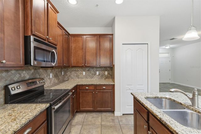 8505 ANDALUCIA FIELD DRIVE, Temple Terrace, FL 33637