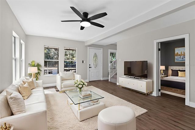 2901 S PALMETTO AVENUE, Sanford, FL 32773