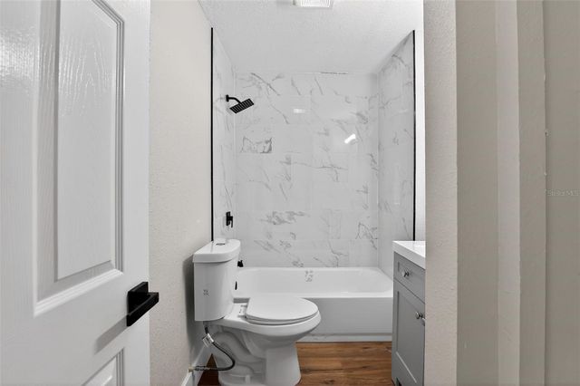 2901 S PALMETTO AVENUE, Sanford, FL 32773