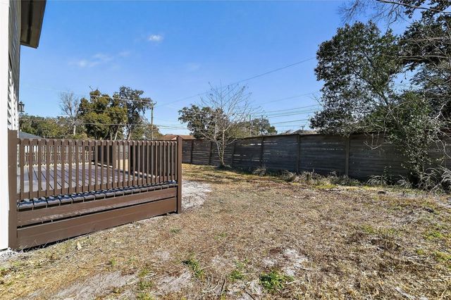 2901 S PALMETTO AVENUE, Sanford, FL 32773