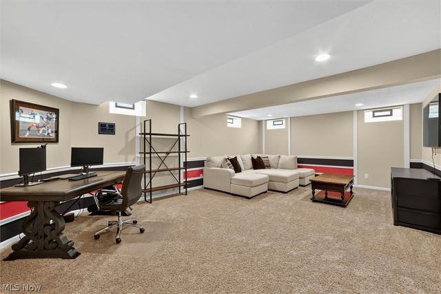 110 Trailhead Lane, Berea, OH 44017