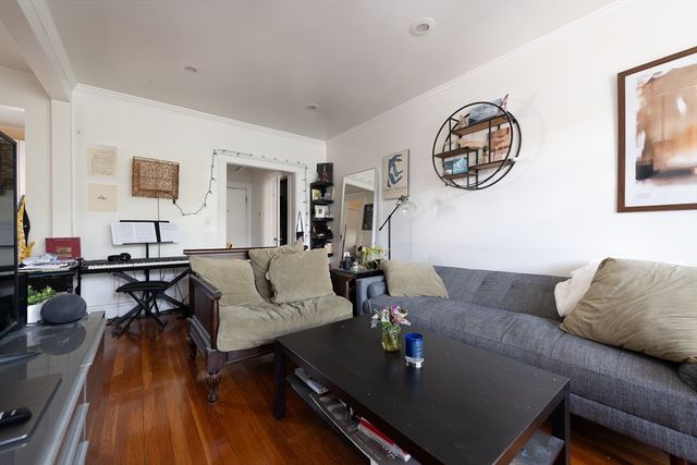 14 Melvin Ave 10, Boston, MA 02134