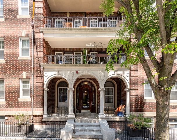 14 Melvin Ave 10, Boston, MA 02134