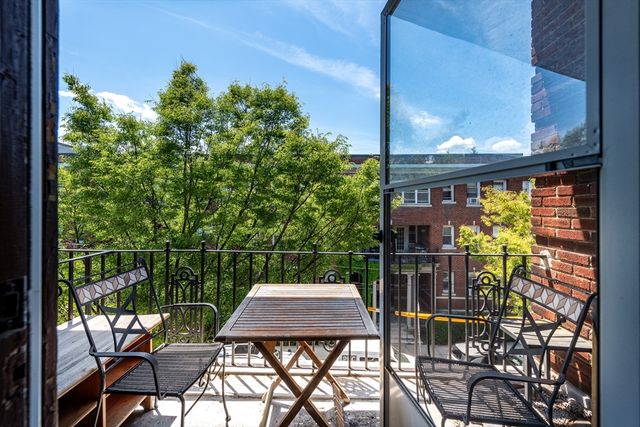 14 Melvin Ave 10, Boston, MA 02134