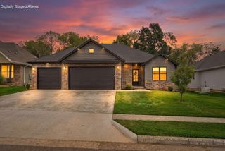 4898 S Sycamore Avenue, Springfield, MO 65810