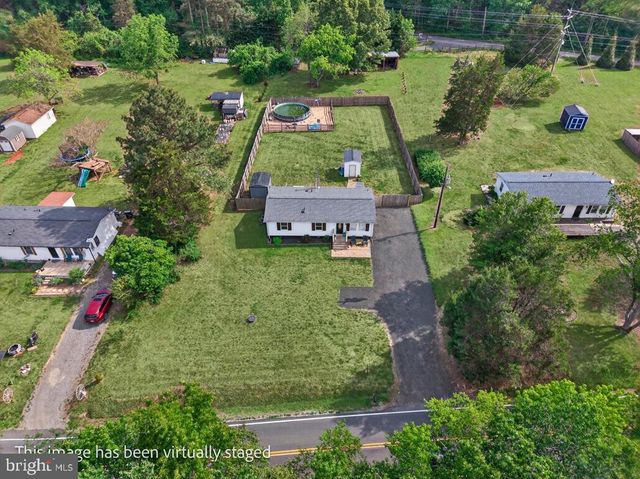 8427 PAMUNKEY RD, Spotsylvania, VA 22551