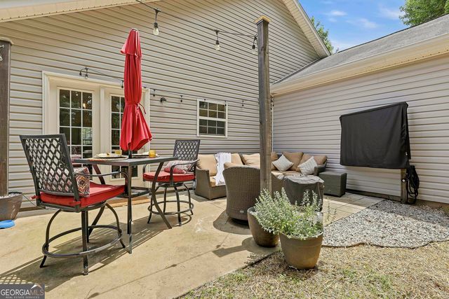 7 Casey Road, Newnan, GA 30263