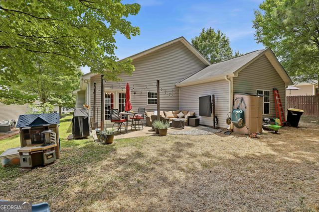 7 Casey Road, Newnan, GA 30263