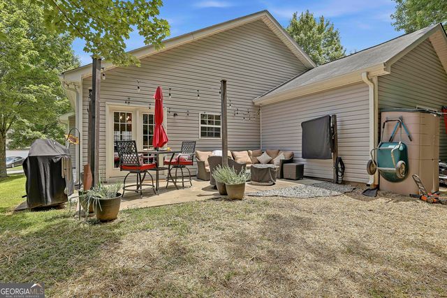 7 Casey Road, Newnan, GA 30263
