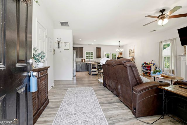 7 Casey Road, Newnan, GA 30263