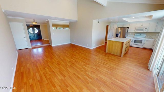 2080 Channelford Road, Westlake Village, CA 91361