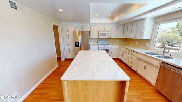 2080 Channelford Road, Westlake Village, CA 91361