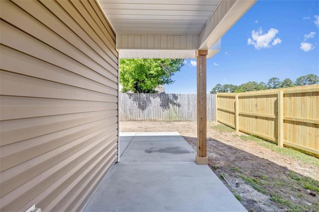 2200 Horsechesnut Place, Fayetteville, NC 28304