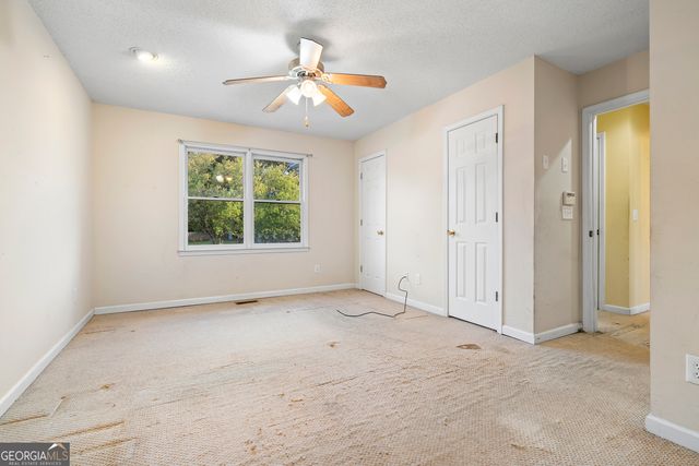 10 Laurel Cove SW, Euharlee, GA 30120