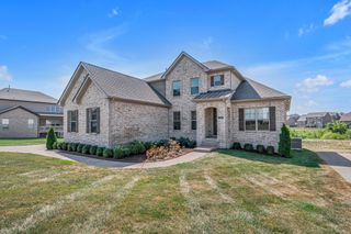 1124 Warlander Way, Gallatin, TN 37066
