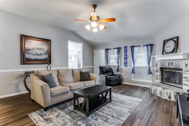 10241 Westward Drive, Fort Worth, TX 76108