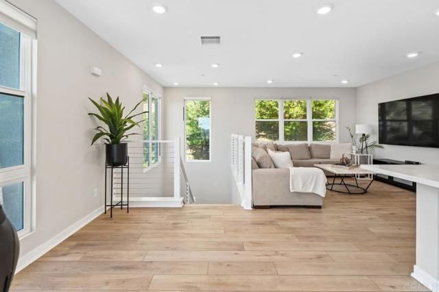 2706 via alta place, San Diego, CA 92108