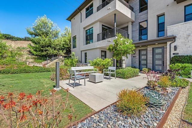 2706 via alta place, San Diego, CA 92108