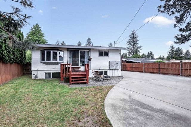 6714 N Stevens St, Spokane, WA 99208